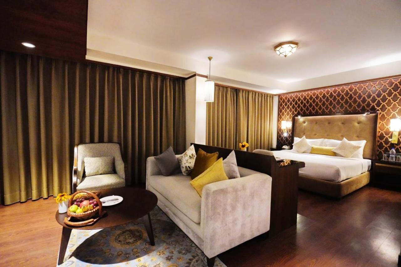 Radisson Golf Resort Pahalgām Extérieur photo