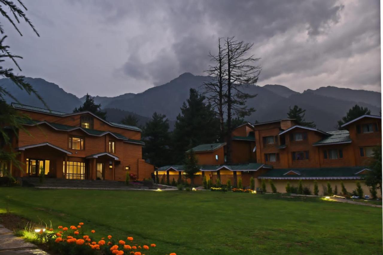 Radisson Golf Resort Pahalgām Extérieur photo